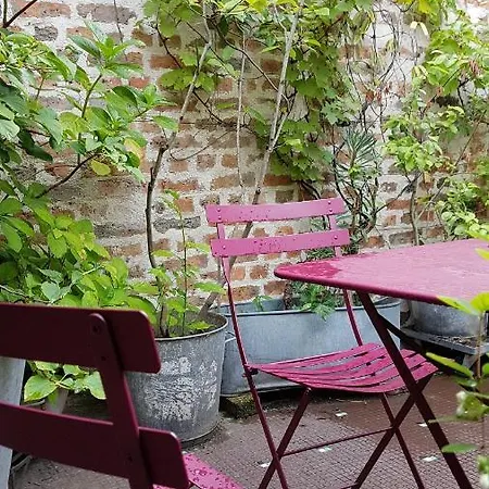 Le Nichoir Aux Oiseaux Paris
